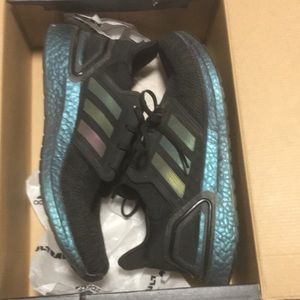adidas Ultraboost 20 Primeblue